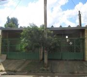 Casa para Venda, em Tatuí, bairro Santa Rita, 3 dormitórios, 1 banheiro, 4 vagas